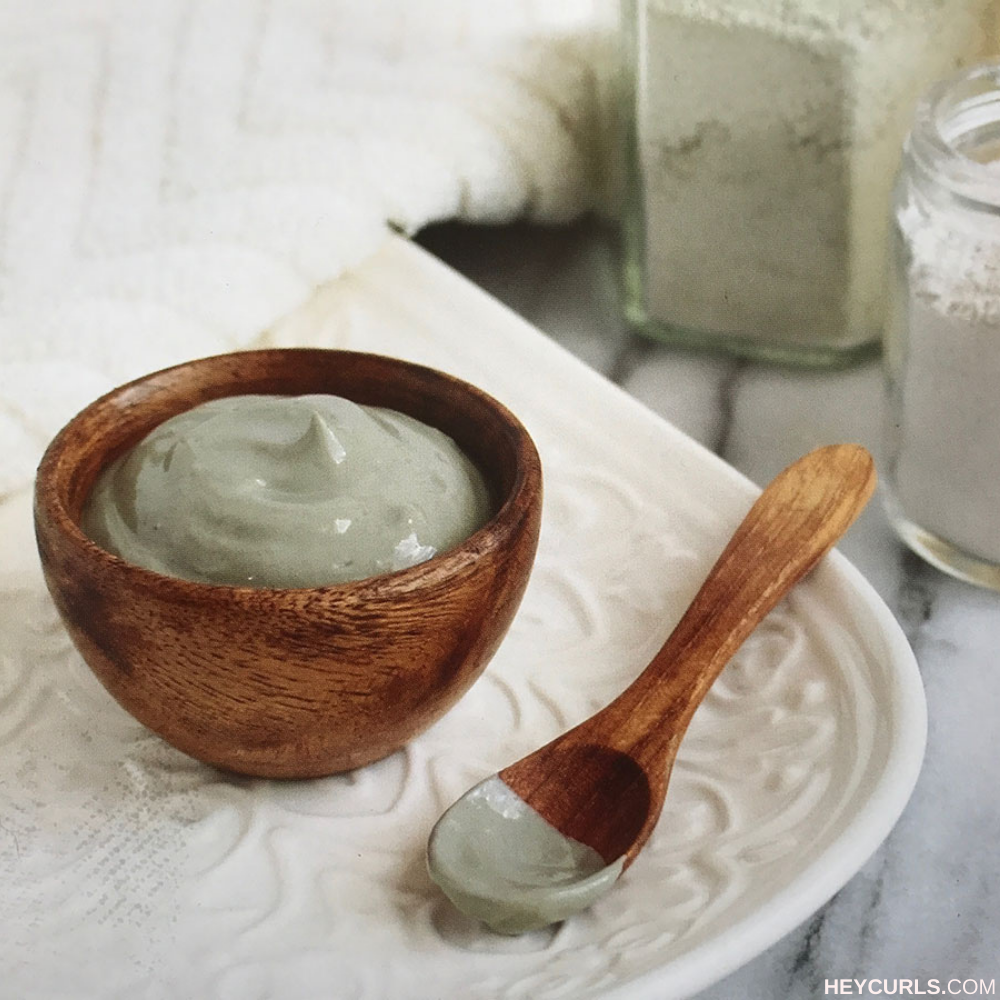 Bentonite Clay for Hair: Benefits, How to Use, Mask Recipe